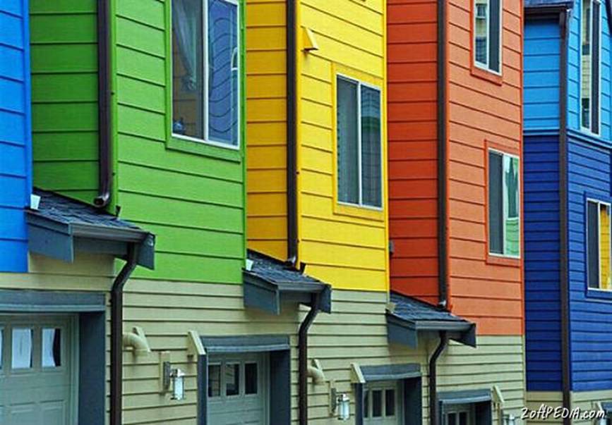 World of Colorful Houses (1)