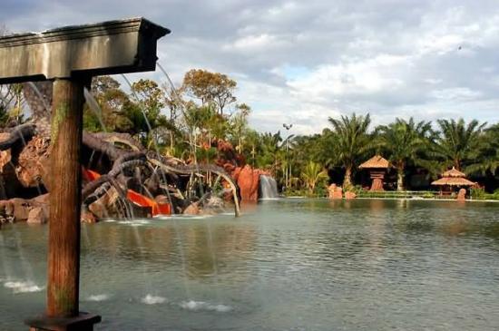 Nice place for relax (Sungkai Hot Springs Park)  