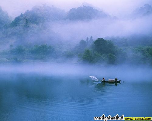 Beautiful Dongjiang in Hunan