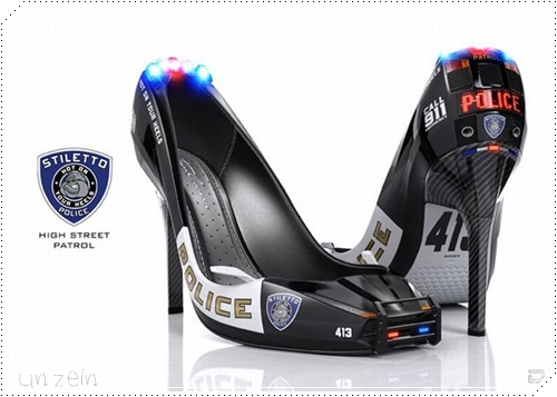 รองเท้าตำรวจหญิง
