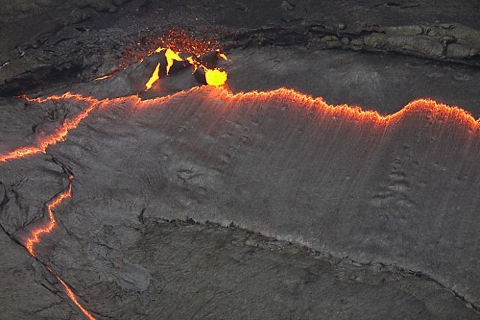 ♣ Lava Lake Of Erta Ale Volcano, Ethopia ♣ 