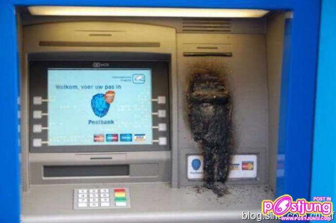 ● หลากหลายกับตู้ ATM ●