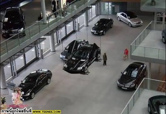 Worlds Largest Mercedes Showroom