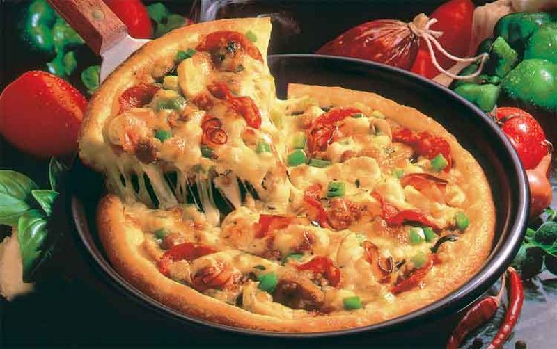 Pizza สักถาดก่อนนอน