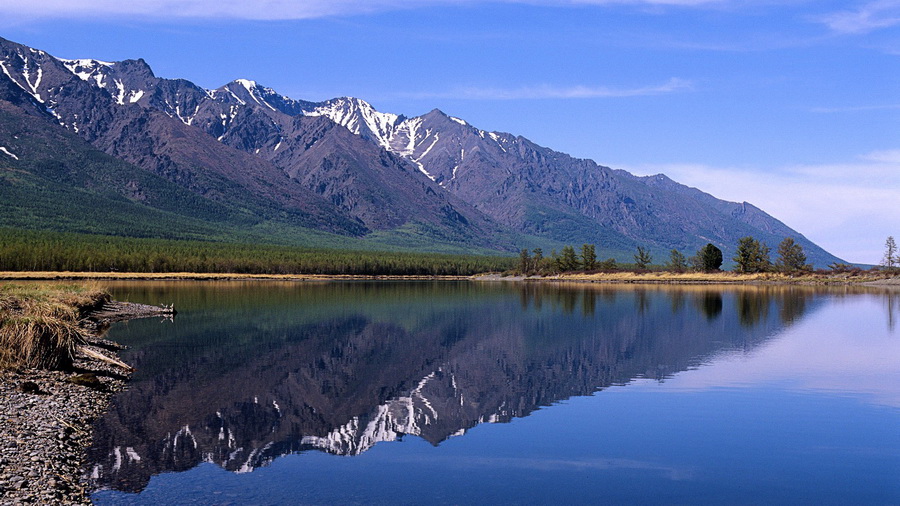 2. Baikal Lake and Sayan Mountain Range in Siberia