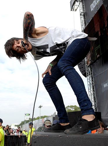 ▼ Oliver Sykes : BMTH Pic ▼