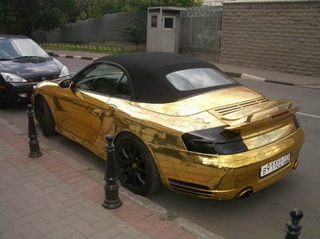 จะรวยไปไหน!รถยังต้องเป็นทอง!!