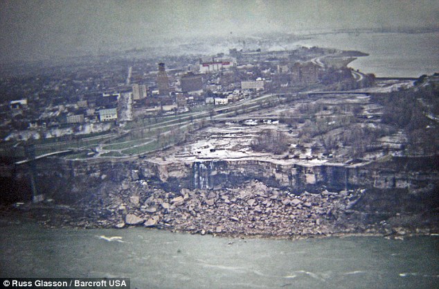 น้ำตกไนแองการ่าแห้ง ภาพหาดูยาก ปี 1969