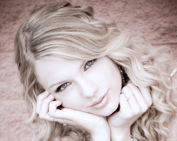 ♫ .. Our Song - Taylor Swift .. ♫