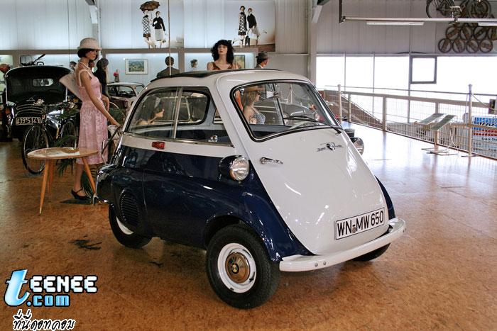 1957 BMW Isetta เขาว่ามันกำลังจะกลับมา น่ารักจิงๆ  งุงิๆๆ