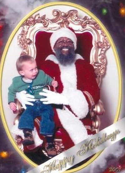 เมื่อเด็กน้อย กลัวลุงซานต้า