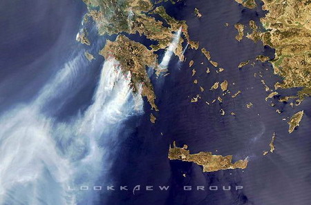 เพลิงเผาผลาญป่า ที่ กรีซ 