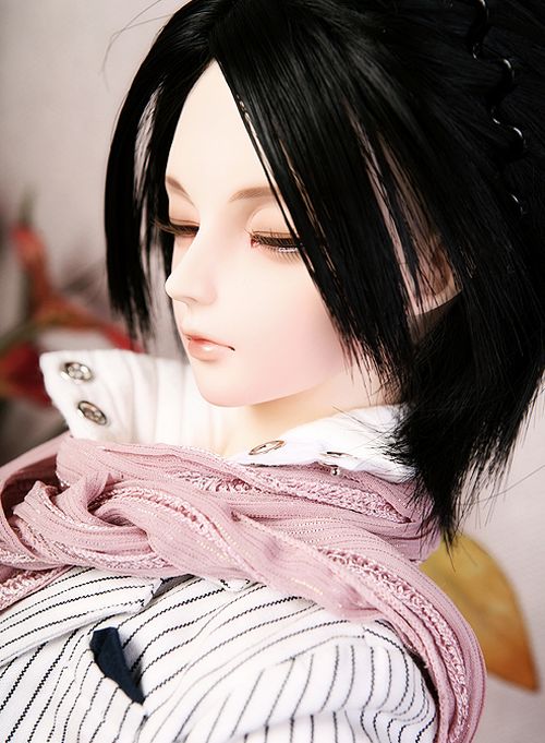 หนุ่มๆ Luts Doll