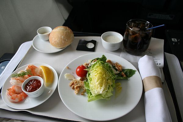 อาหาร บนเครื่องบิน first Class(2)