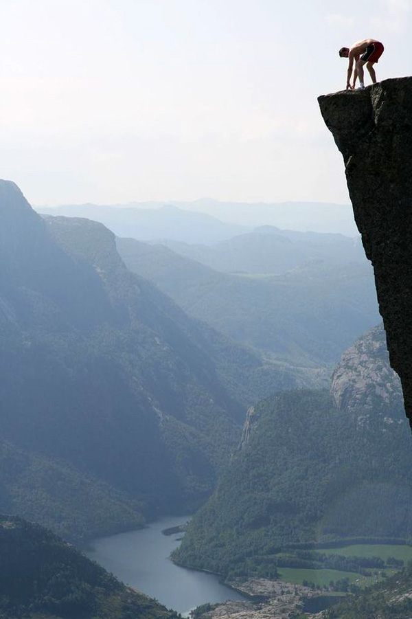 ผาสูงสุดเสียว Pulpit Rock ประเทศนอร์เวย์ 