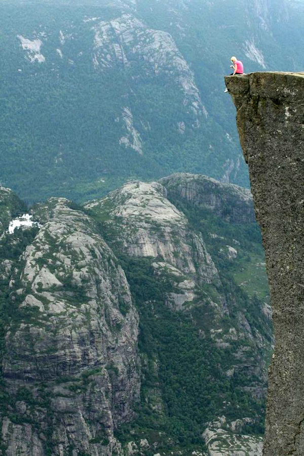 ผาสูงสุดเสียว Pulpit Rock ประเทศนอร์เวย์ 