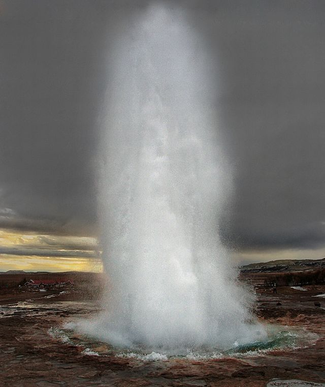 น้ำพุร้อน น้ำแข็งขั้วโลก และแสงเหนือ ที่ Iceland