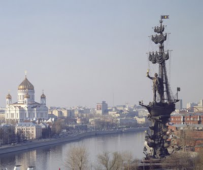 5. Statue of Peter I, Moscow, Russia อนุสาวรีย์แห่งนี้สร้างเพื่อเป็นอนุสรณ์แก่ ปึเตอร์มหาราชของรัสเซีย ตั้งอยู่ที่ริมผั่งแม่น้ำ Moskya กรุงมอสโคว์ ประเทศรัสเซีย ความสูง 96 เมตร ใช้เงินเพื่อก่อสร้าง 20
