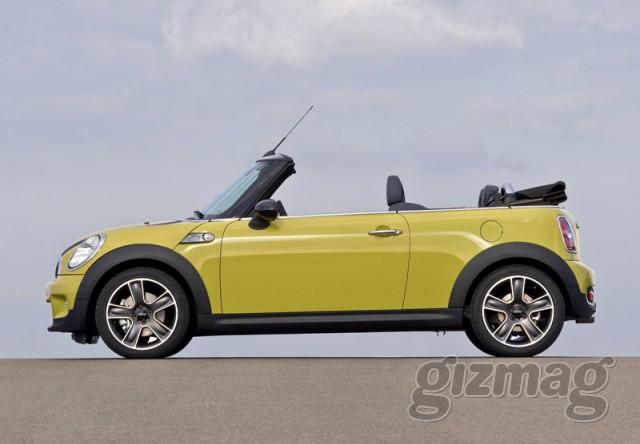 New MINI Convertible due in March 2009