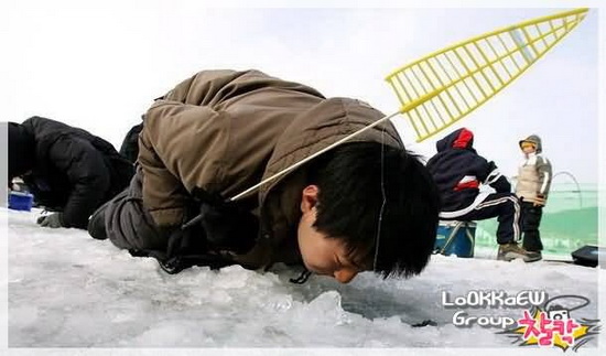 มหกรรมตกปลาใต้ธารน้ำแข็ง@เกาหลี