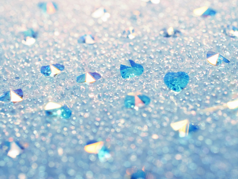 Crystal .•°•.° ღღღ 