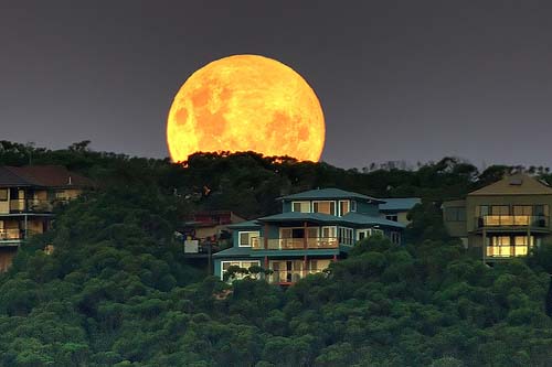 Spectacular Moon Photos