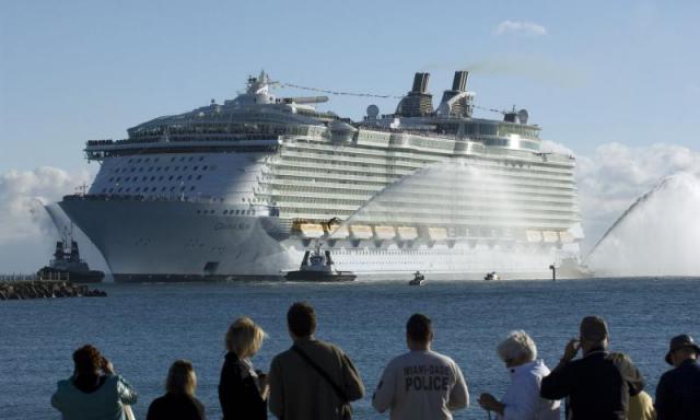 Oasis of the Seas : World’s Biggest Cruise Ship(1)