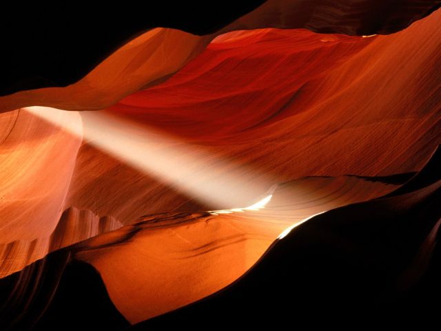 ศิลปะจากธรรมชาติแบบ Abstract ที่ Antelope Canyon