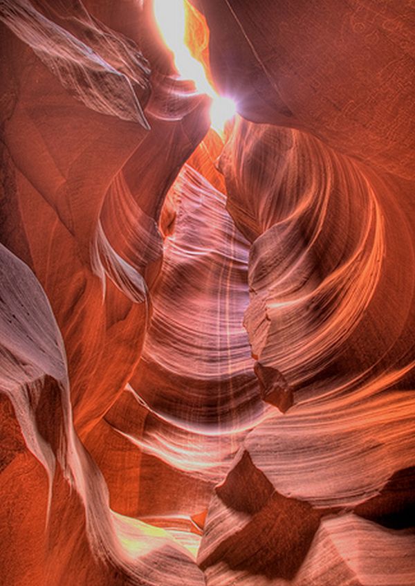 ศิลปะจากธรรมชาติแบบ Abstract ที่ Antelope Canyon