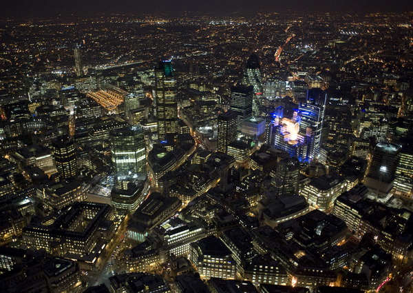 Awesome London from above, at night.....2