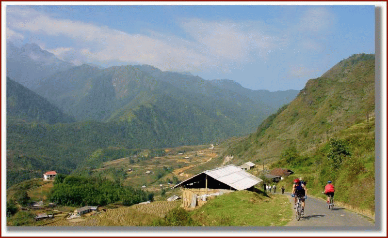 Sapa Vietnam - The city in the foggy 