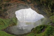 น้ำตกเซลย่าแลนด์สฟอส ที่ไอซ์แลนด์ 