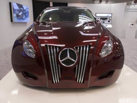 Mercedes Benz R500