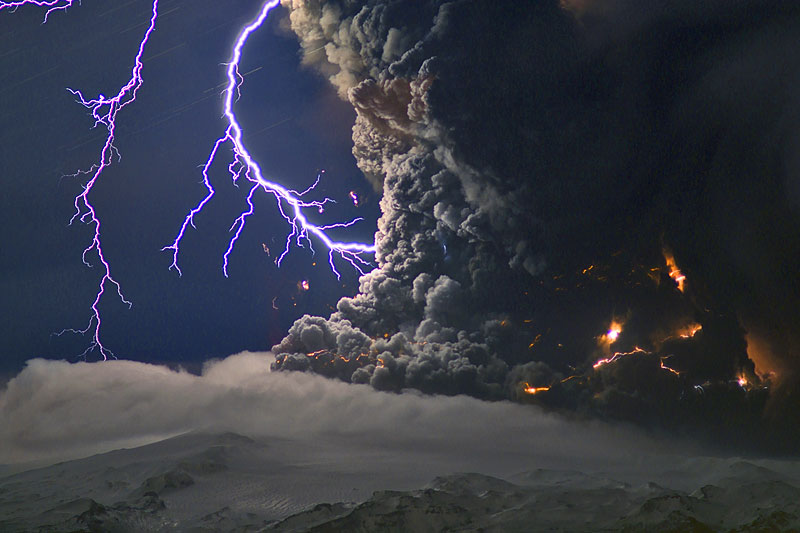 Iceland Volcano ภูเขาไฟระเบิดที่ ไอร์แลน‏ด์