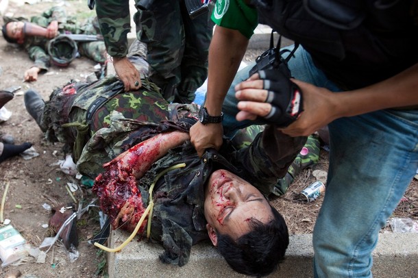 ทหารผู้เป็นรั้วของชาติ  ต้องมาตายเพราะถูกคนไทยด้วยกันฆ่า 