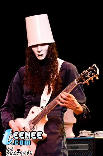 หนุ่มรูปงาม นามว่า Buckethead