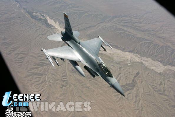 เครื่องบิน F-16 เท่ห์สุดๆ