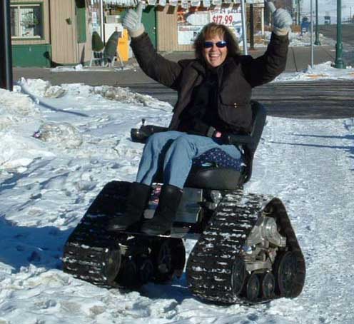 ลุยหิมะสนุก ด้วยรถเก้าอี้
