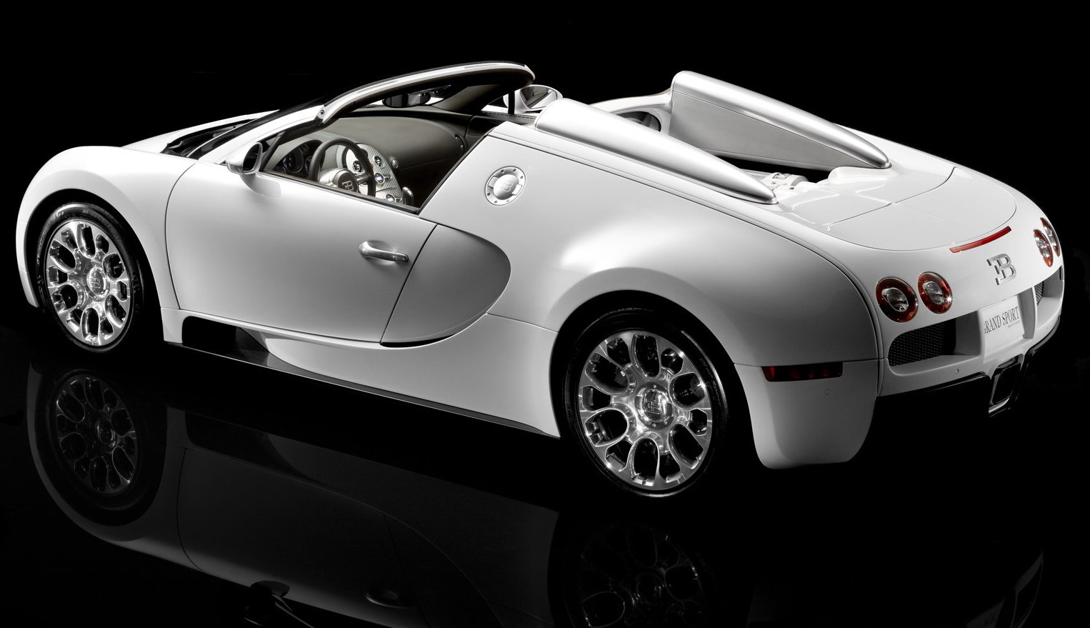 Bugatti Veyron 16.4 Grand Sport  Official Details  งามซะ