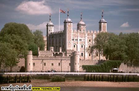 อันดับ 4 คุก และหอคอยลอนดอน (Tower of London) 