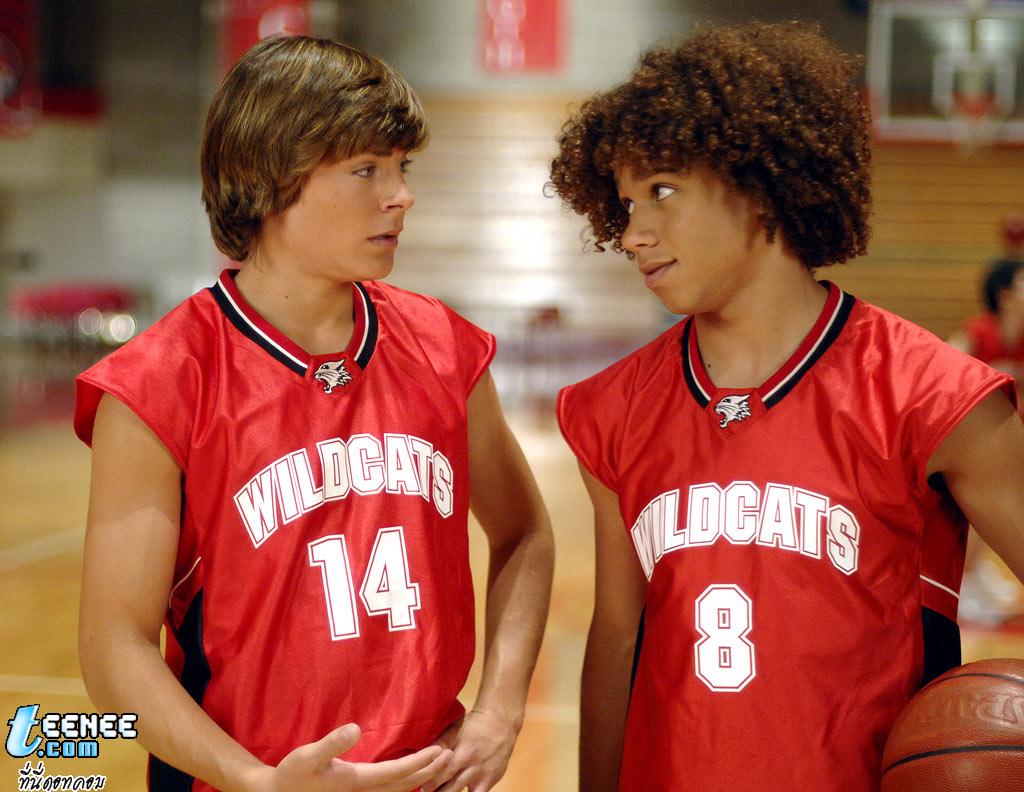 หนังเรื่อง HIGH SCHOOL MUSICAL