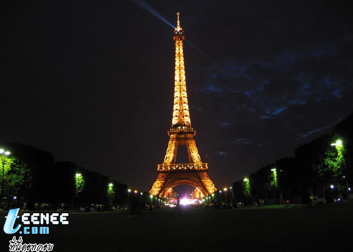 12หอไอเฟล กรุงปารีส ฝรั่งเศส (Eiffel Tower)