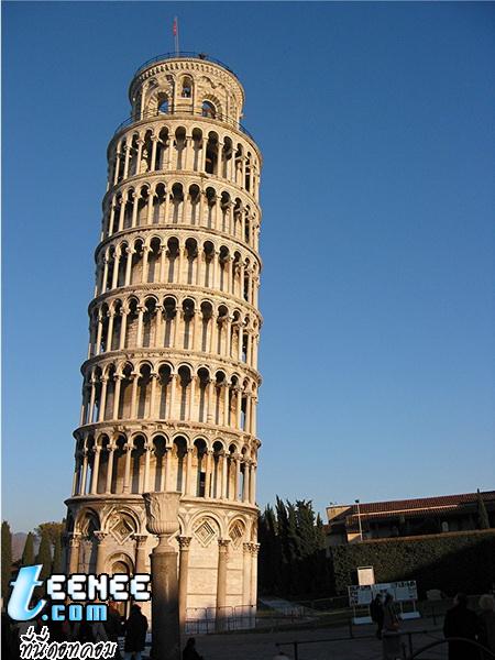 23 หอเอเมืองปิซ่า  อิตาลี (La Torre di Pisa)