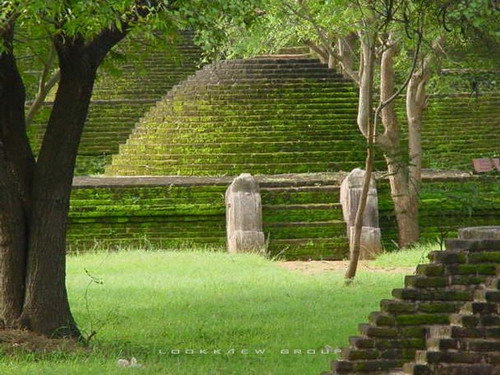 สถานเก่าแก่ใน\"ศรีลังกา\"