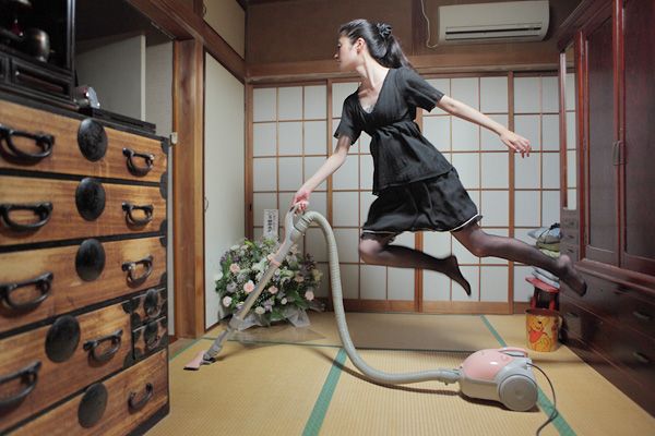 ถ่ายภาพแบบลอยตัว Levitating Girl-Natsumi Hayashi