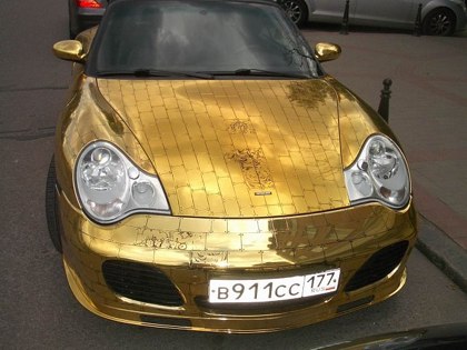 Gold Plated Porsche 911 Cabriolet in Russia