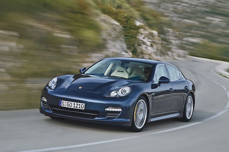 Porshe Panamera...!!!