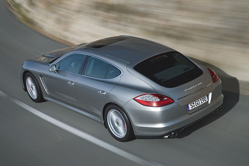 Porshe Panamera...!!!