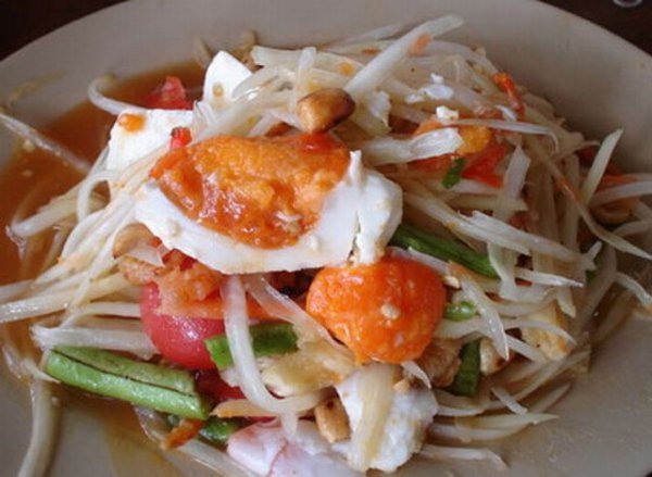 6.ส้มตำไข่เค็ม