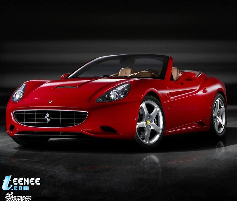 Ferrari California with V8 Sumphony